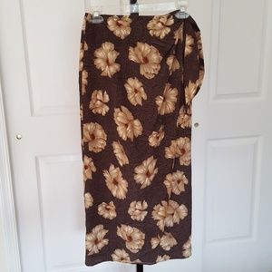 Wrap around skirt size 3